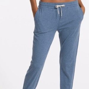 NWT Vuori performance jogger- light azure Heather
